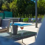 Sunshine Tea Будинок відпочинку Пула