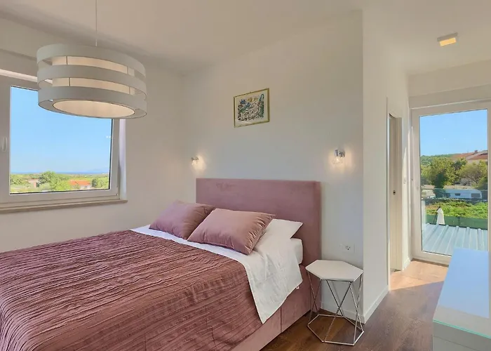 Sunshine Tea Ferienhaus Pula